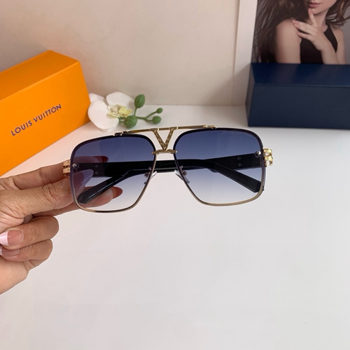 ルイヴィトンサングラス背面デザイン